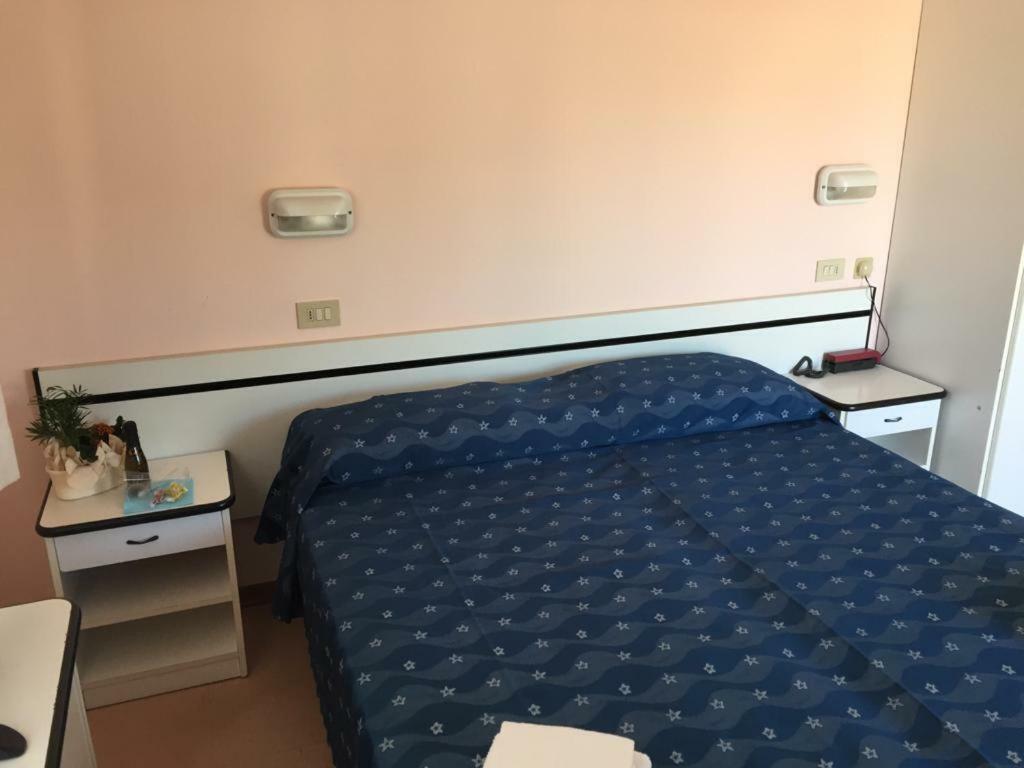 Hotel Ville De Paris Riccione Ngoại thất bức ảnh