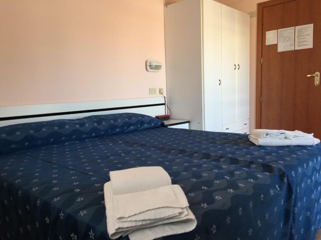 Hotel Ville De Paris Riccione Ngoại thất bức ảnh