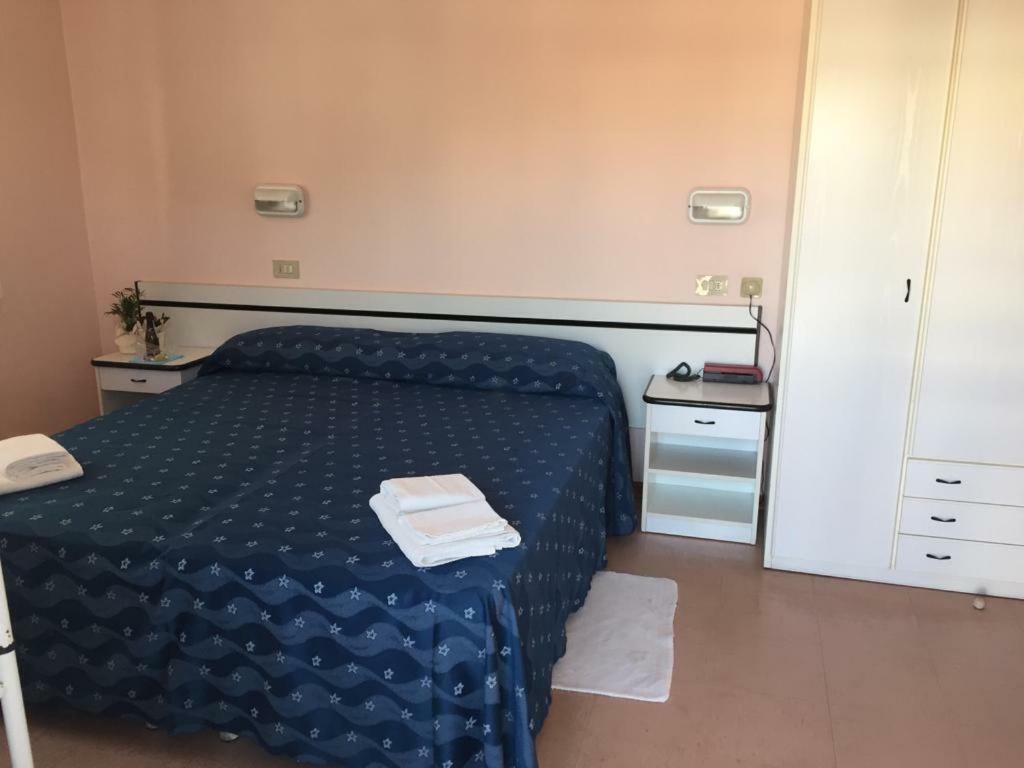 Hotel Ville De Paris Riccione Ngoại thất bức ảnh