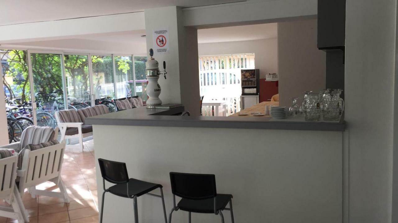 Hotel Ville De Paris Riccione Ngoại thất bức ảnh