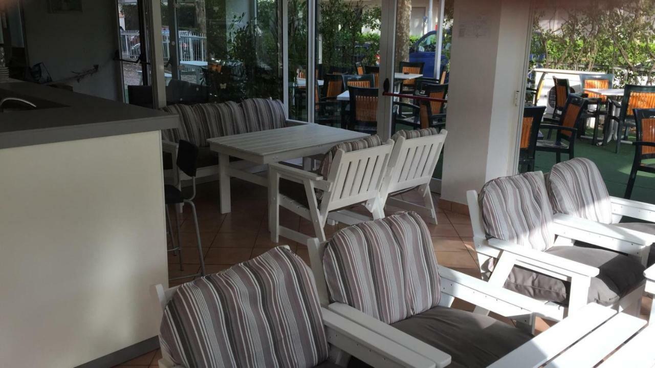 Hotel Ville De Paris Riccione Ngoại thất bức ảnh