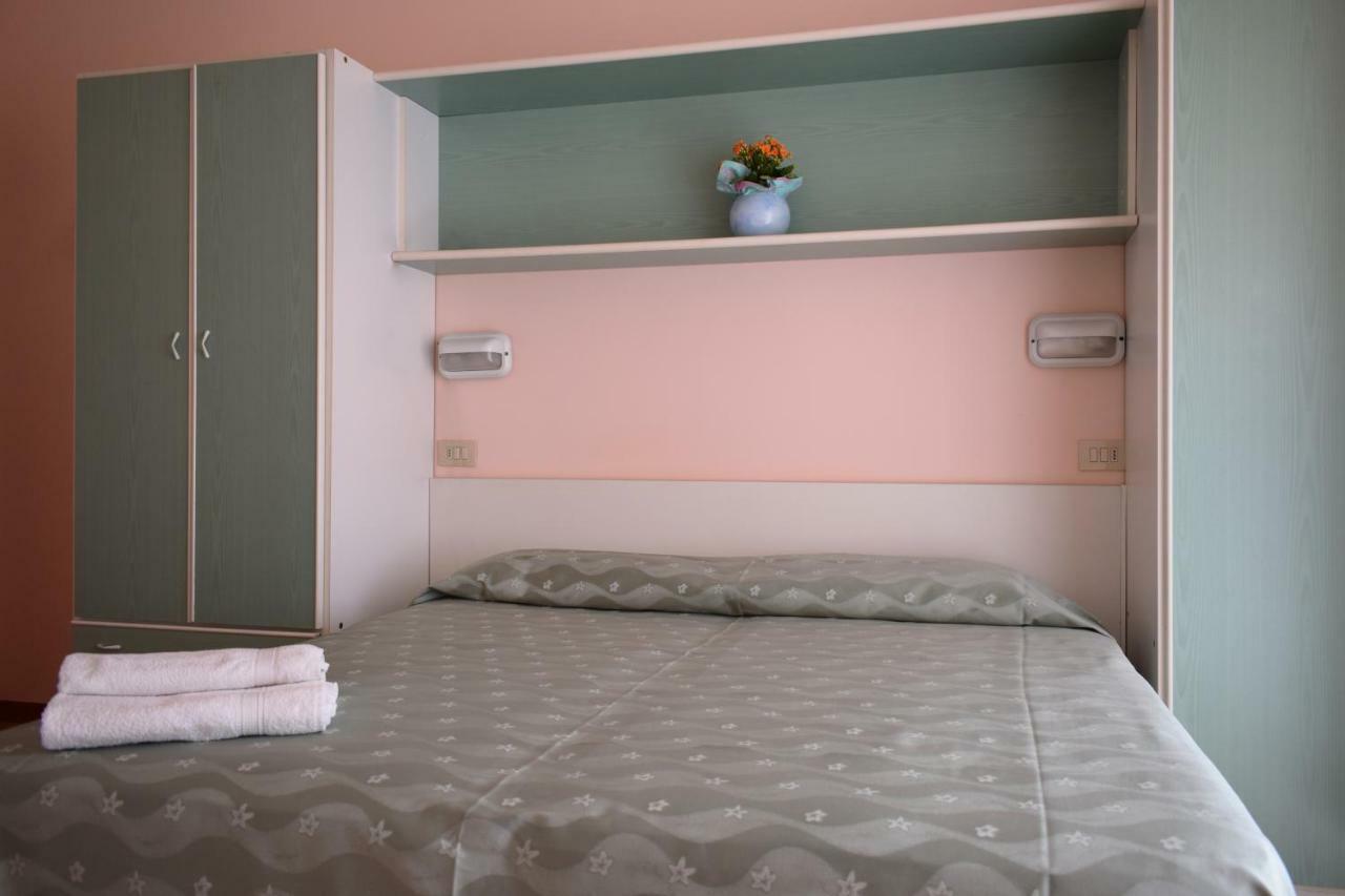 Hotel Ville De Paris Riccione Ngoại thất bức ảnh